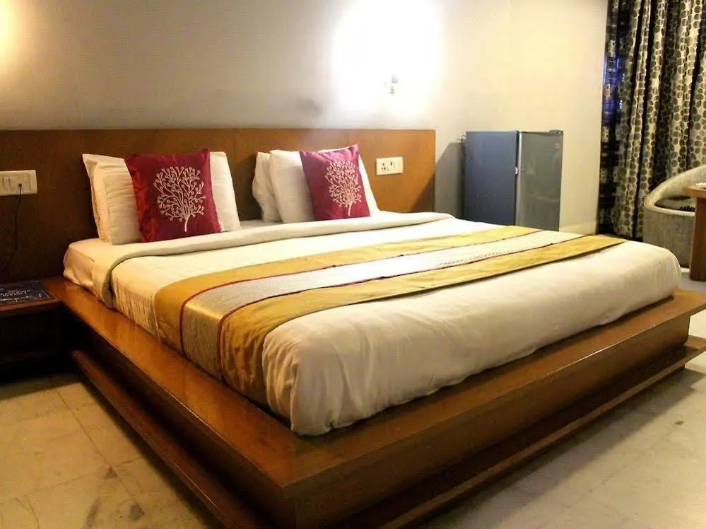 Oyo Rooms Vikas Puri New Delhi Hotel